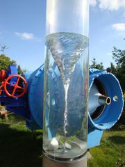 Wasserwirbel#3 - Wasser, Wirbel, Strömungslehre, Kreisströmung