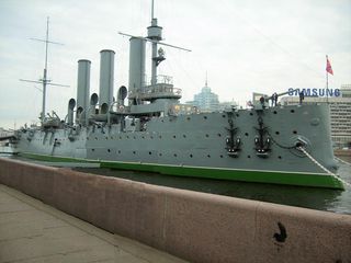 Panzerkreuzer Aurora  - Sehenwürdigkeit, Kriegsschiff, Kreuzer, Schiff, Sankt Petersburg, Russland, Revolution, Landeskunde, Museum