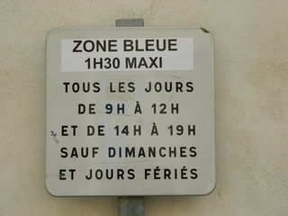 Zone bleue - Frankreich, civilisation, Straßenverkehr, Verkehrsschild, panneau, Parken, parking, zone bleue, Parkscheibe, disque de stationnement, jours