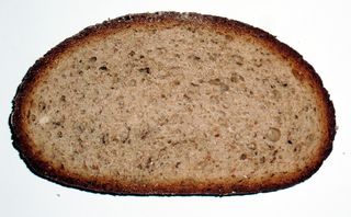 Scheibe Brot - Brot, Brotscheibe, Stulle, Schnitte, Mehlprodukt, Lebensmittel, essen, Ernährung