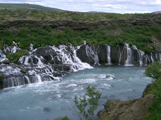 Lavawasserfälle Hraunfossar - Wasserfälle, Lava, Stein, Island, Landschaft, Hilfewasserfall, Basalt, Wasser, fließen