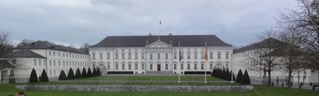 Schloss Bellevue Berlin - Bundespräsident, Bundespräsidialamt, Staatsoberhaupt, Schloss, Schloss Bellevue, Berlin