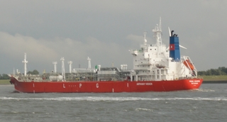Tanker - Tanker, Flüssiggas, Flüssiggastanker, Elbe, Spezialschiff, Schiff, Gas, LPG