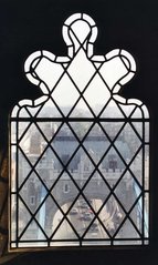 London - Blick durch ein Fenster der Tower Bridge - Tower Bridge, London, Brücke, Fenster, Gitter