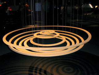 'The Round Wave' - Kunstwerk, Round Wave, Kinetik, Skulptur, Welle, Wellen, rund, Mathematik, Bewegung, Kreis, Kreiswelle