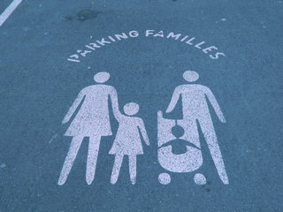 Parking familles - Frankreich, parking, Parkplatz, famille, Familie, Logo