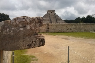 Chichén Itzá - Pyramide, Mexiko, Yucatan, Maya, Chichén Itzá, Ruinenstätte, Kukulcán-Pyramide, Weltkulturerbe, Sakralbau