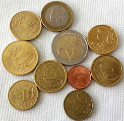 Euro 4,51 - Geld, Münzen, Münze, Scheine, Schein, Geldschein, Zahlen, bezahlen, Euro, Summe, Wechselgeld, wechseln, Währung, Daf