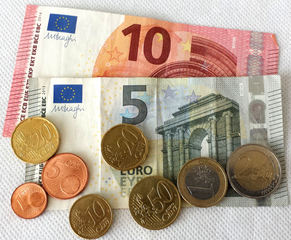 Euro 19,06 - Geld, Münzen, Münze, Scheine, Schein, Geldschein, Zahlen, bezahlen, Euro, Summe, Wechselgeld, wechseln, Währung, Daf