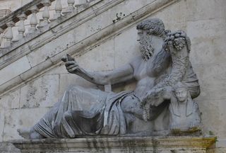 Selfie #2 - selfie, Rom, Statue, Selbstporträt