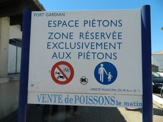 Espace piétons - Frankreich, civilisation, panneau, Schild, espace piétons, Fußgängerzone, vente poissons