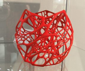 Druckerzeugnis aus einem 3D Drucker#1  - 3D Drucker, Druckerzeugnis, Skulptur, Kunstoff