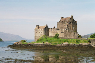 Eilean Donan Castle - Eilean Donan Castle, Burg, Festung, Gebäude, Drehort, Highlands, Highlander, Drehort, Film, Schottland