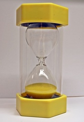 Sanduhr #1 - Sanduhr, Eieruhr, Zeit, Zeitmesser, Uhr, Sand, Minuten, messen, Dauer, Illustration, rieseln, laufen, Glas, gelb