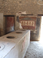 Verkaufstheke in Pompeji - Pompeji, Antike, Bäckerei, Fresken, Italien, Rom, Römer, Ruinen, Vesuv