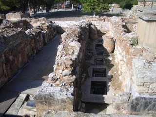 Palast von Knossos-Vorratskammern - Knossos, Kreta, Griechenland, minoische Kultur, Minotaurus, Vorratskammern, Amphore, Ruinen, dicke Mauern