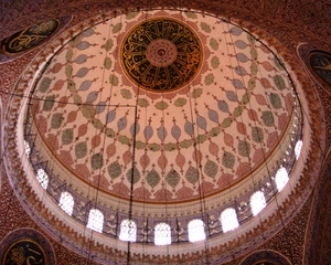 Kuppeldekor  Neue Moschee - Gebäude, Moschee, Türkei, Istanbul, Osmanisches Reich, Yeni Camii, Neue Moschee, Religion, Weltreligion, Sakralbauten, Kuppel, Dekor