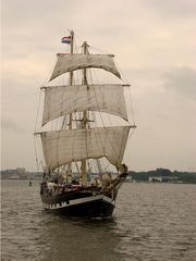 Segelschiff - Segel, Segelschiff, segeln, Schiff, reisen, Reise, Erzählanlass, Urlaub, Wasser, Hanse Sail, Rostock, Schreibanlass