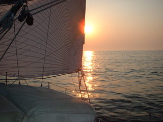 Sommertag auf der Ostsee - Sonne, Meer, Wasser, Flaute, Schiff, Segelschiff
