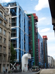 Centre Georges Pompidou, Beaubourg - Paris, Museum, moderne Kunst, Metallstruktur, Versorgungsröhre, Farbe, blau, grün, rot, gelb, Reklame