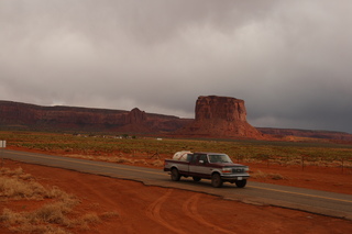 Monument Valley #2 - Vereinigte Staaten, Grenzgebiet Utah zu Arizona, Colorado Plateau, Navajo-Nation-Reservation, Tafelberge, Sandstein