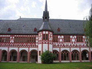 Kreuzgang Kloster Eberbach #3 - romanisch, Kloster, Kreuzgang, Kapitel, Säule, Turm, Fachwerk