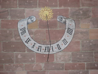 Sonnenuhr - Sonnenuhr, Uhr, Uhrzeit, Sonne, Zeit, Zeitmessung, Zeitangabe, Wetter, Licht, Schatten, Physik, Optik